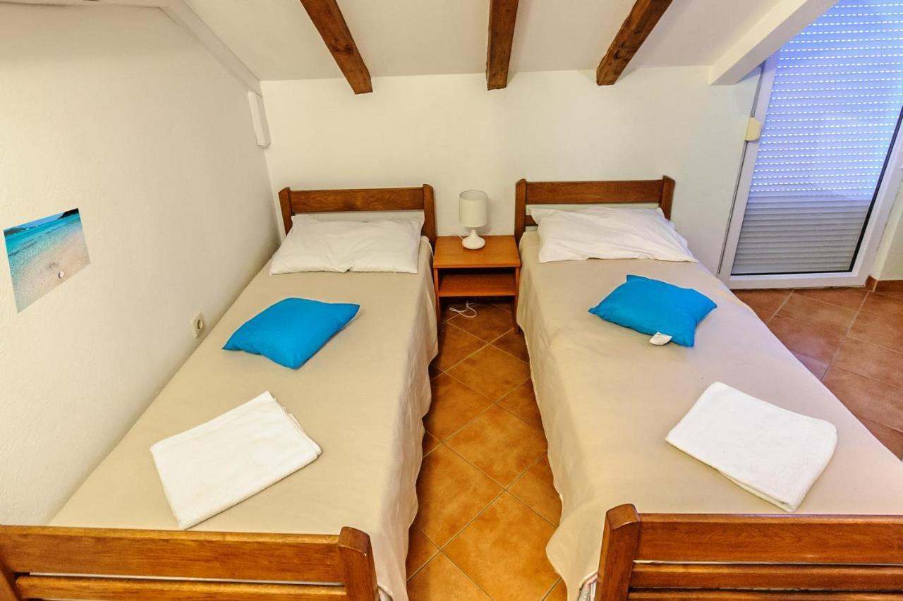 بوسيدارجي Apartments & Rooms Lucie المظهر الخارجي الصورة