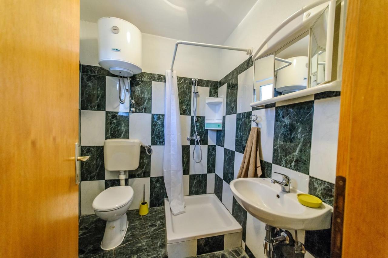 بوسيدارجي Apartments & Rooms Lucie المظهر الخارجي الصورة